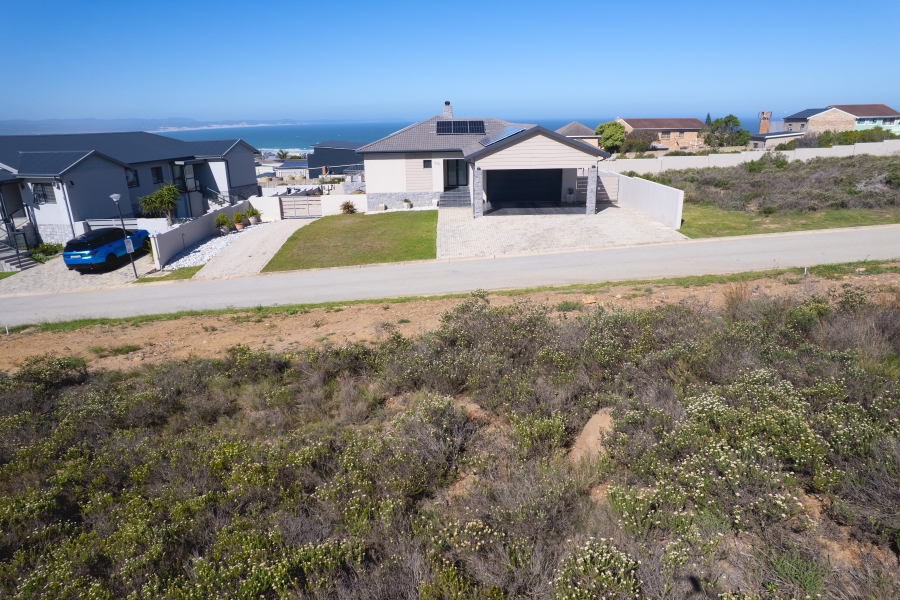 0 Bedroom Property for Sale in Wavecrest Eastern Cape